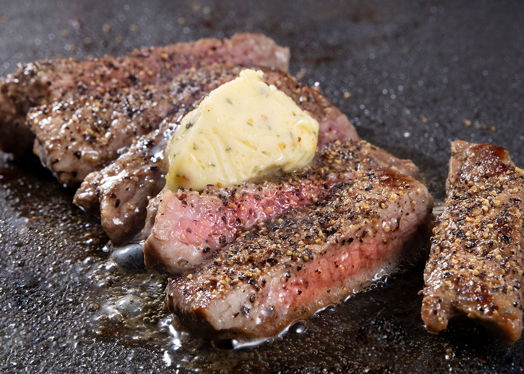 ワイルド！ガリバタ牛ステーキ