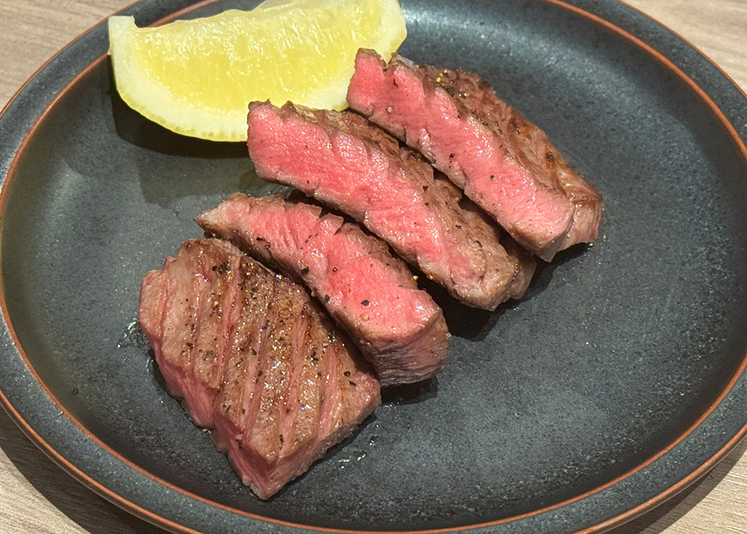 熟成厚切り牛タン 特製塩だれ